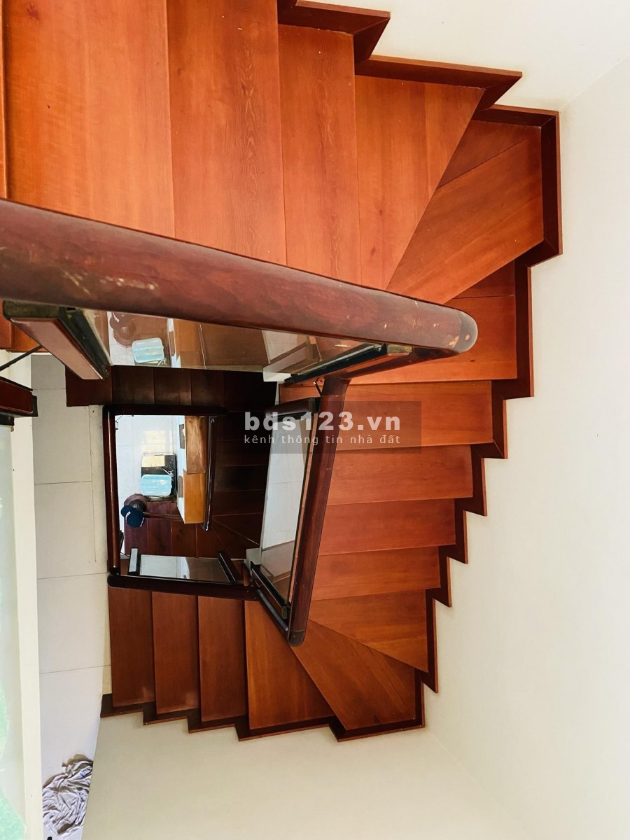 Bán nhà rẻ Lê Văn Quới, Bình Tân, diện tích sử dụng 108m2 giá bán 3.55 tỷ, sổ sẵn chính chủ