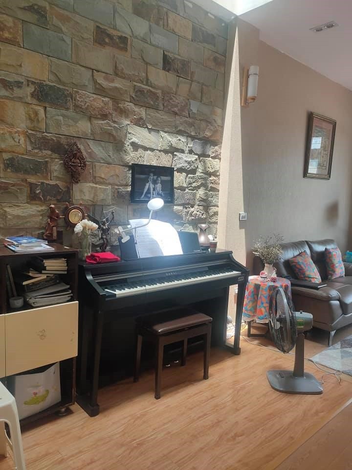 Bán nhà Trần Quốc Hoàn Cầu Giấy ô tô kinh doanh, 5 tầng 56m2,…