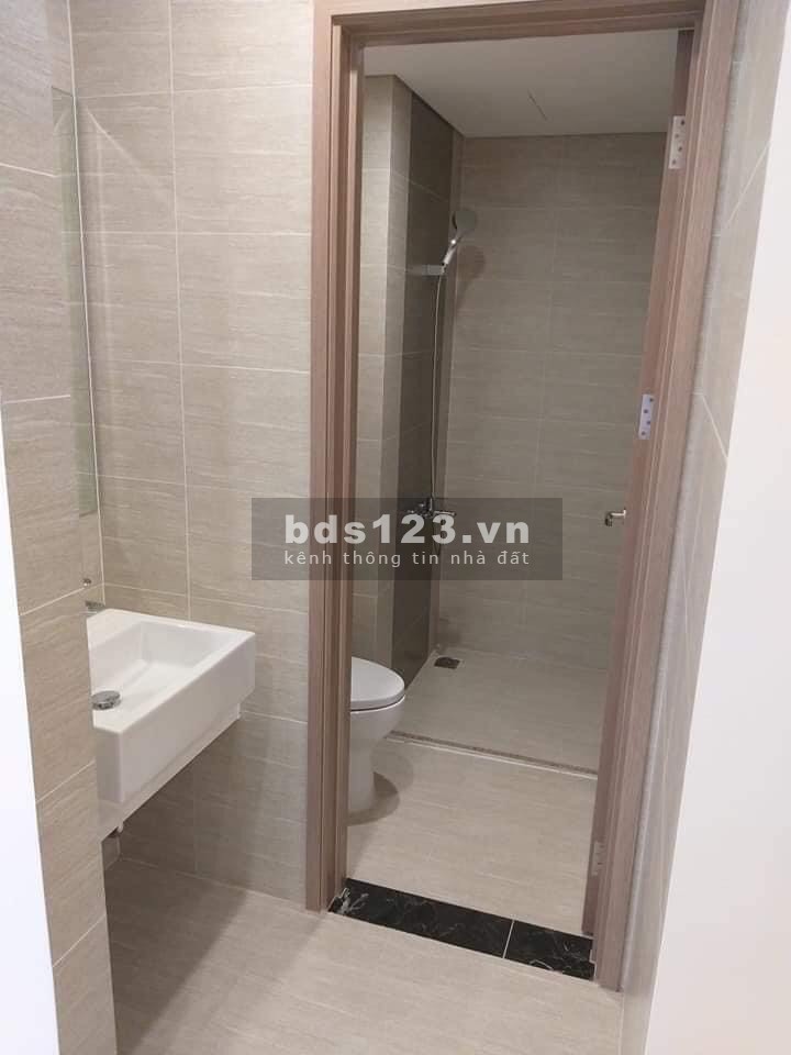 Cần bán căn hộ to 3 pn giá cắt lỗ chỉ có 2.3 tỷ, vị trí view đẹp chung cư Ocean Park