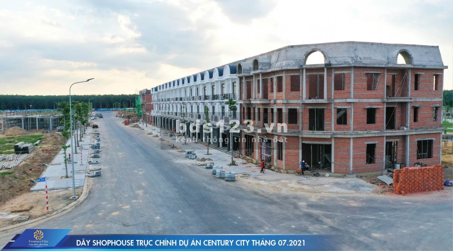Bán 100m2 đất gần sân bay Long Thành. Thổ cư 100%. Sổ riêng. Giá chỉ 1.7 tỷ. LH: 0374804086