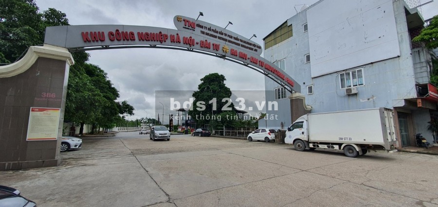 Tôi có 38.000 m2 kho xưởng tại Long Biên cần cho thuê có chia nhỏ từ 1000m, tiện ích đủ
