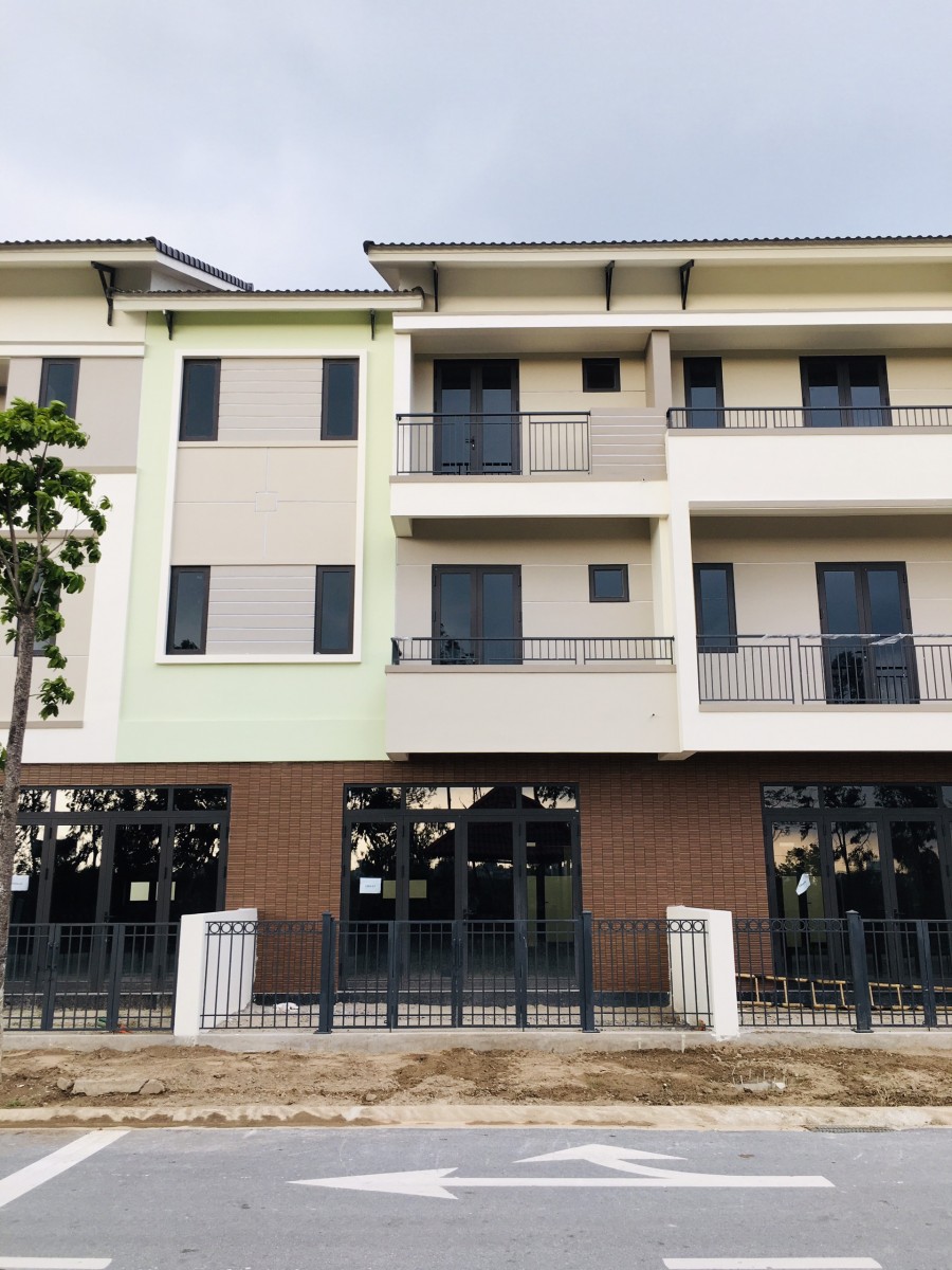 Bán shophouse view sông, không gian sống đẳng cấp nhất Từ Sơn liên hệ 0386643383