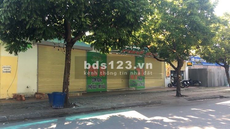 Bán nhà nguyên căn 4 tầng tại mặt phố Cầu Bây, gần giao lộ Vũ Xuân Thiều, giá 58 tỷ, thương lượng