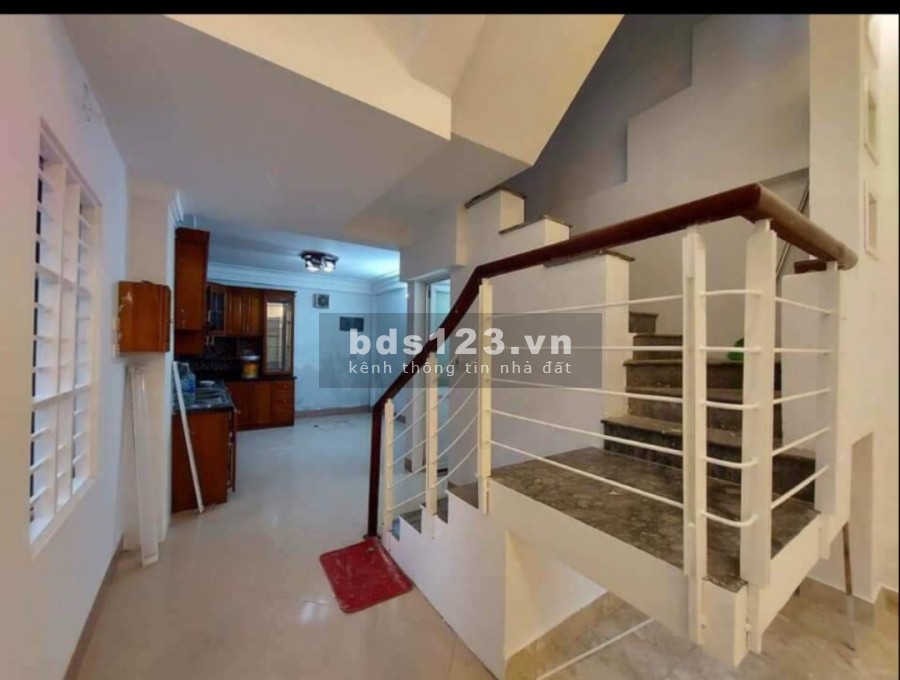 BÁN NHÀ THỊNH LIỆT 40M 4 TẦNG - NHỈNH 3 TỶ ĐỦ CÔNG NĂNG