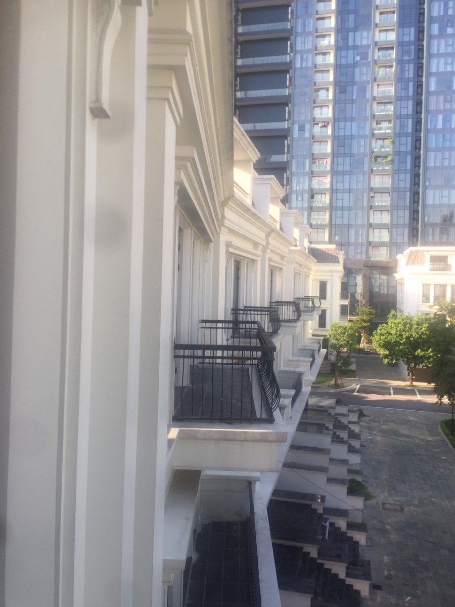 Bán căn biệt thự villa Sunshine City 3 mặt tiền diện tích sử dụng 350m2, thiết kế đặc biệt