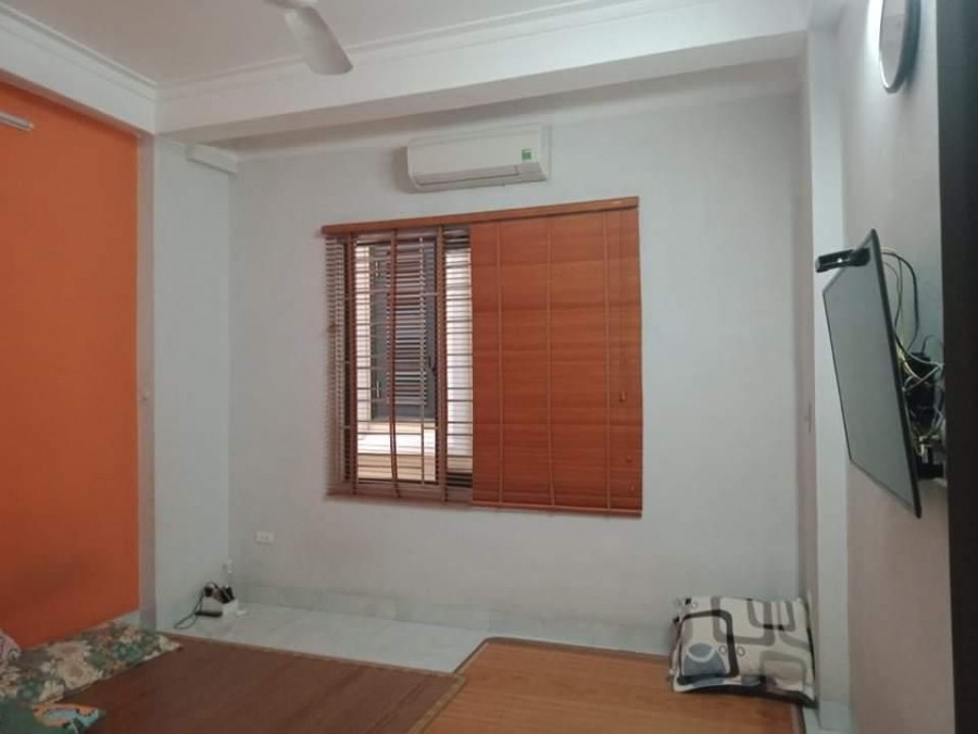 Nhà phố Ô Cách, Quận Long Biên, diện tích sử dụng 44m2, 3 tầng, giá bán nhỉnh 2 tỷ