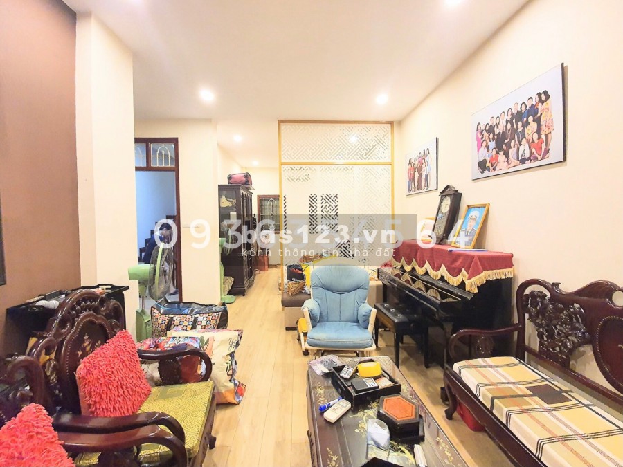 Bán nhà Nguyễn Ngọc Nại,,kinh doanh sầm uất, ở+văn phòng đều đẹp. 7 tỷ, 48m2