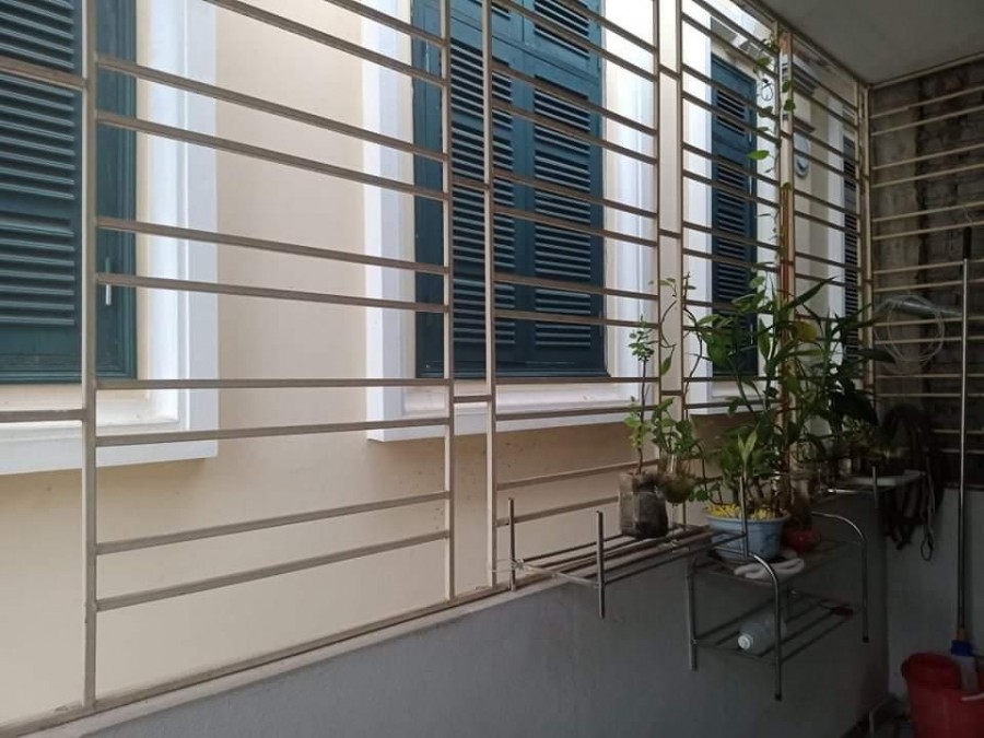 Nhà phố Ô Cách, Quận Long Biên, diện tích sử dụng 44m2, 3 tầng, giá bán nhỉnh 2 tỷ