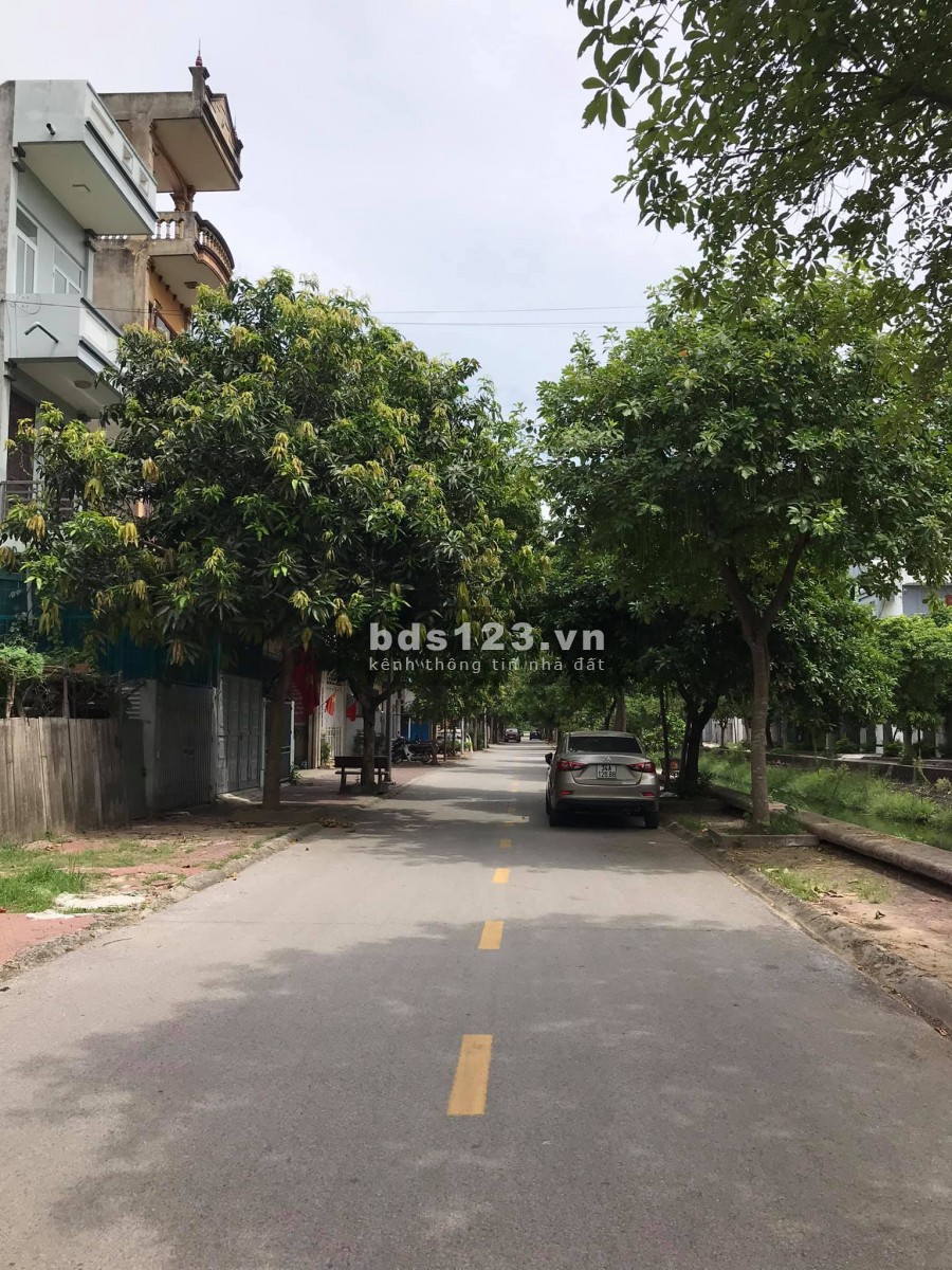 Bán đất MP Vũ Văn Dũng, ph Bình Hàn TP HD, 200m2, mt 10m, gần KS Trường Thành, giá tốt, KD tốt