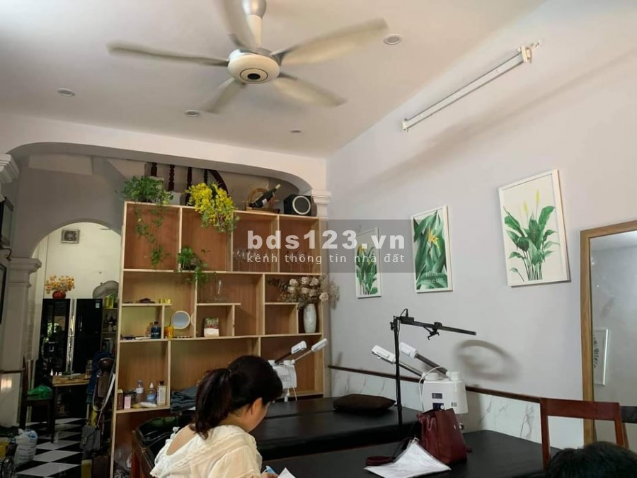 Bán Nhà, Phố Quan Nhân, Quận Thanh Xuân ô tô tải Dừng Đô Trước cửa nhà 2 mặt ngõ thông