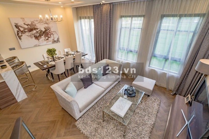 Bán nhà đẹp lung linh, ô tô đổ cửa, phường Ái Mộ Long Biên, dt 44m, giá nhỉnh 3 tỷ