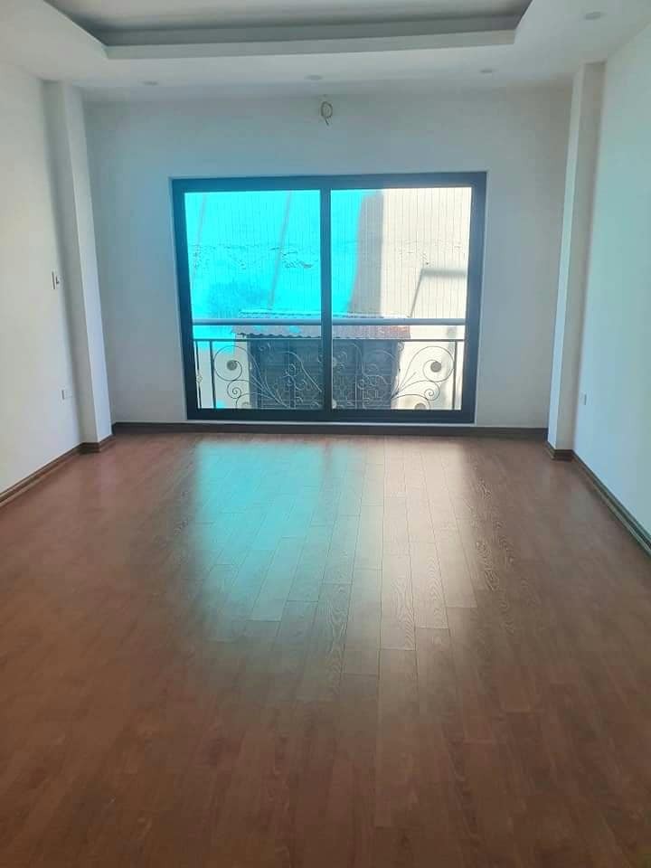 Bán Nhà Cầu Lủ, Hoàng Mai, DT 40m2, MT 4m, Ôtô đỗ 30m. Giá Chỉ 2,8 Tỷ.