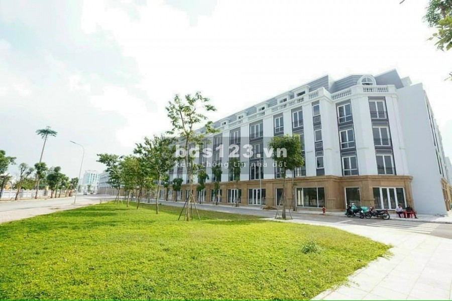 Bán căn nhà phố thương mại Eurowindow 5 tầng 2 mặt tiền, chiết khấu lên đến 18% giá trị căn hộ