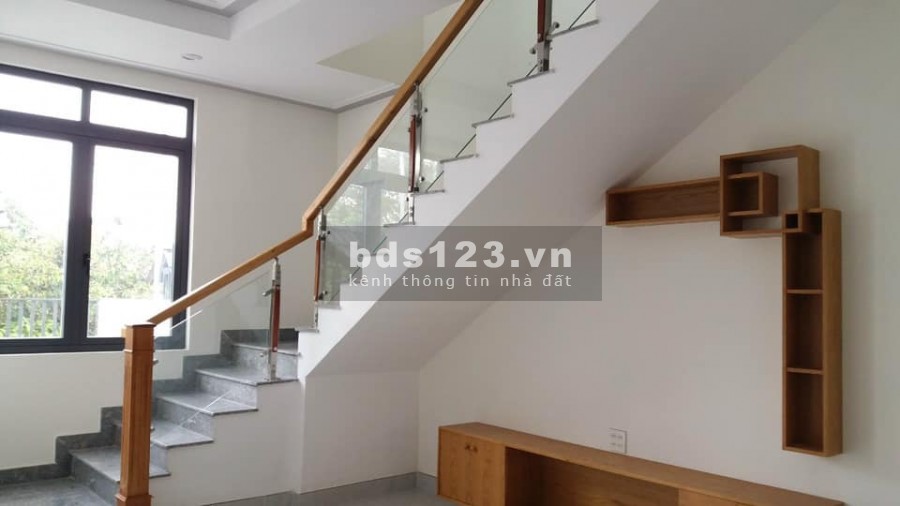 Bán đất mặt tiền khu vực Xã Đambri 126m2 giá 1 tỷ liên hệ trực tiếp chính chủ 0785153616