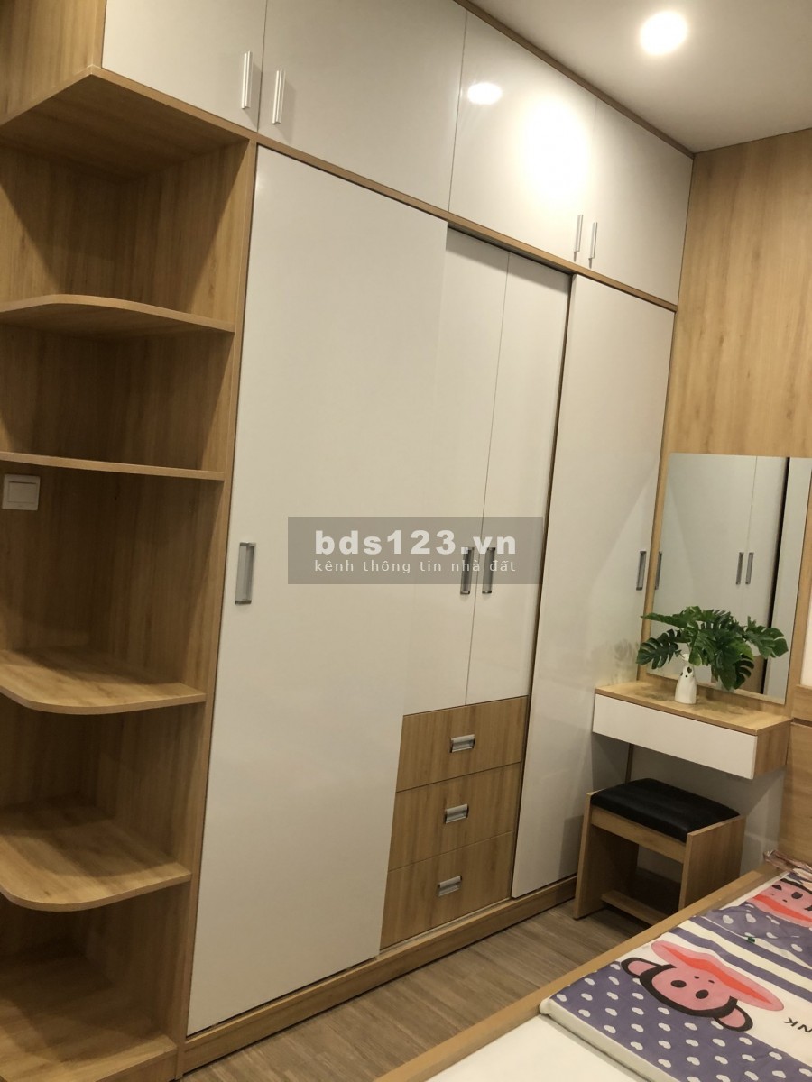 Cho Thuê Căn 2PN+ 2WC Full Nội Thất Sang Trọng Cao Cấp View Bể Bơi Thoáng mát
