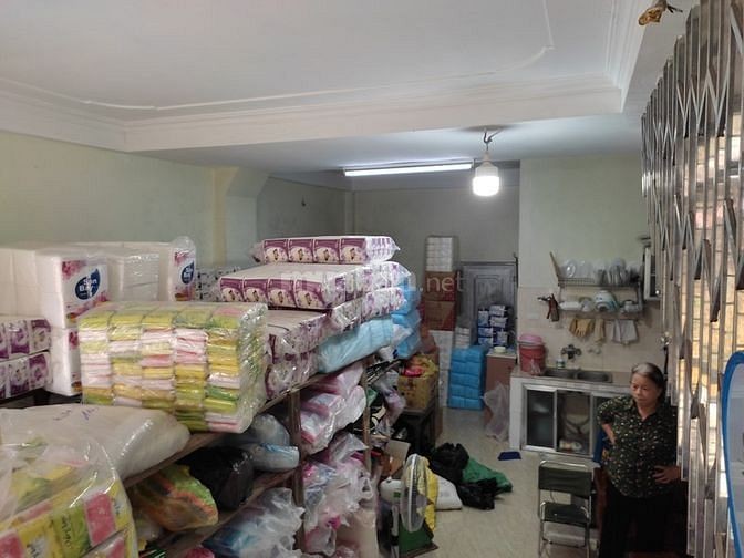 Chính chủ cho thuê dài hạn nhà 3 tầng mặt đường to giá rẻ tại Yên Viên, Gia Lâm