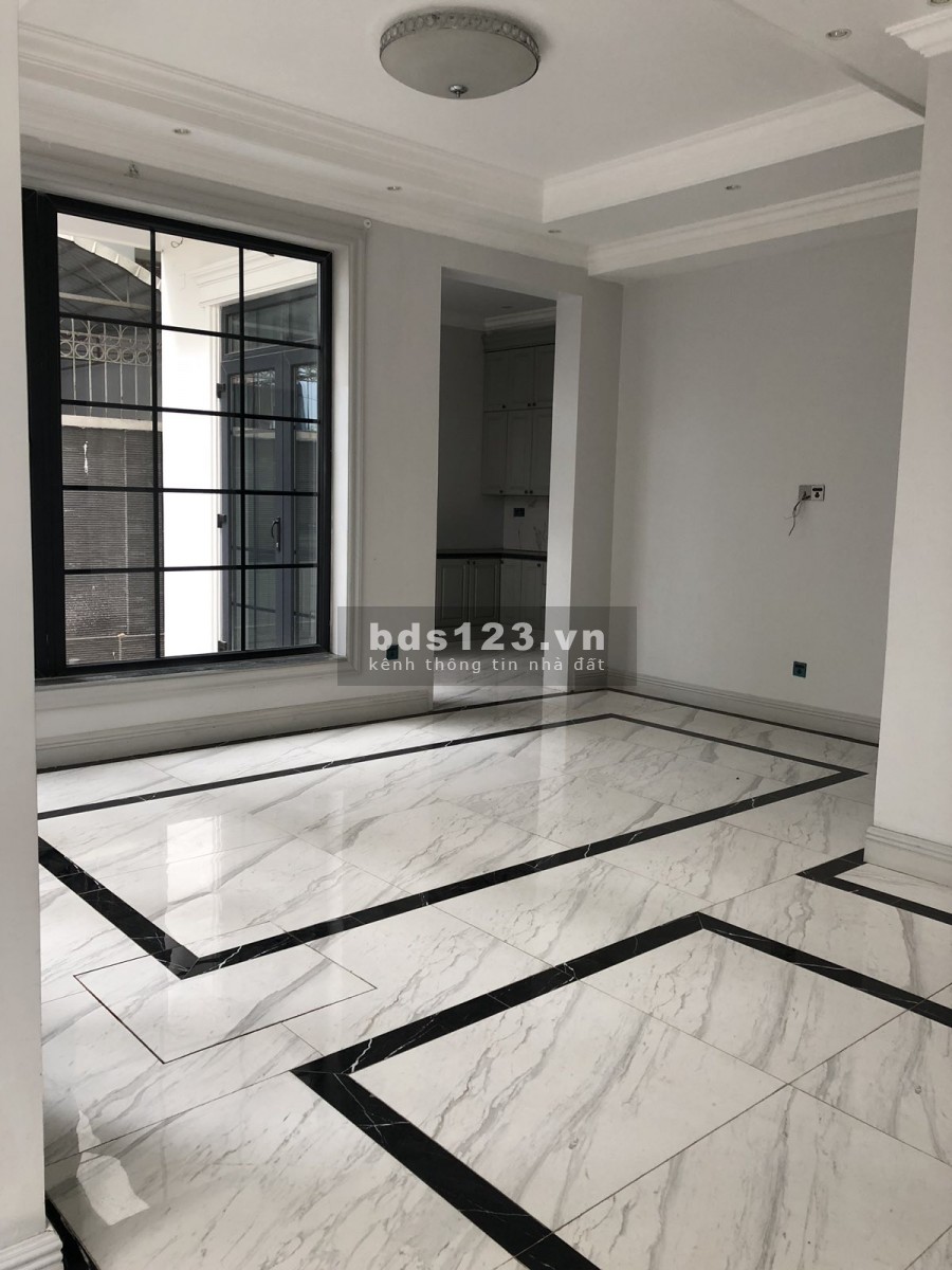 Tôi cần cho thuê biệt thự Bùi Xuân Phái KĐT Mỹ Đình 2. Diện tích 180m, giá 28 tr/th. LH 0963916547