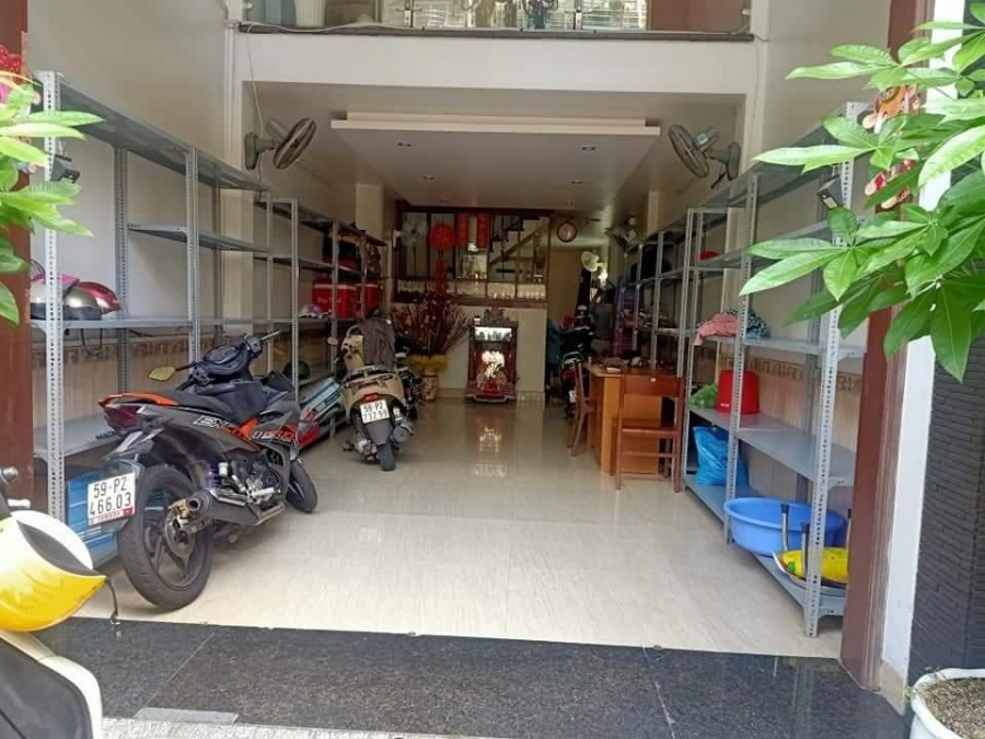 Cần bán nhà Quận nguyên căn 6 khu dân cư Phú Lâm giá 9.5 tỷ nhà mới, vị trí đẹp
