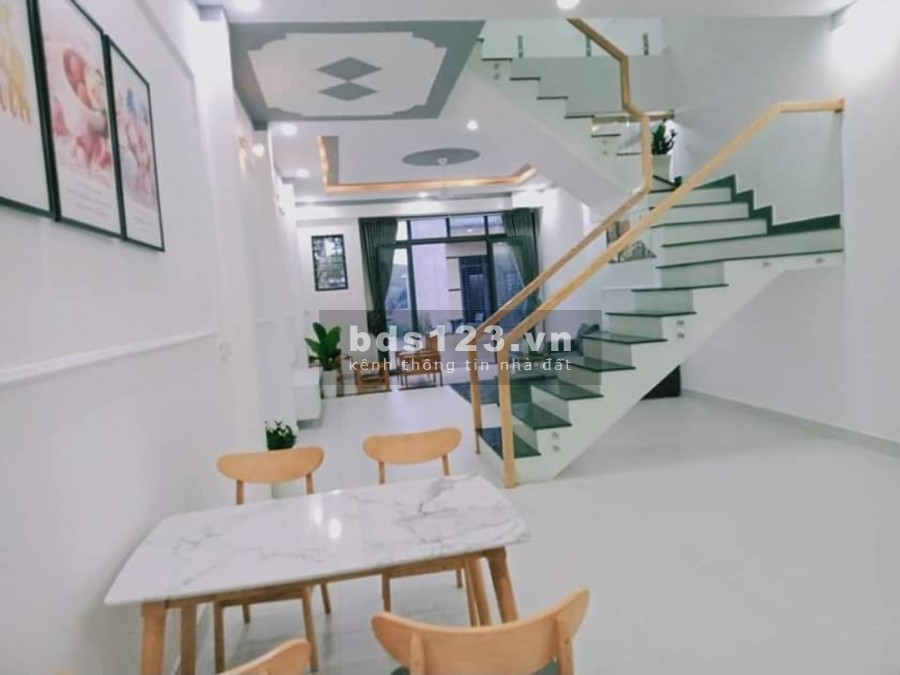 Bán nhà Lầu Phú Mỹ gần trường tiểu học khu dân cư hiện hữu, giá bán 2.55 tỷ, thương lượng