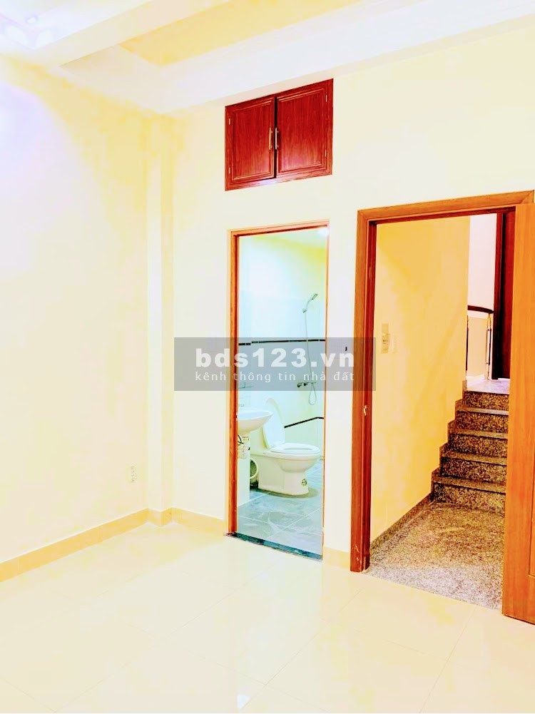 Bán nhà nguyên căn khu dân cư phường 14, Quận Gò Vấp, giá bán 5.8 tỷ, cơ sở hạ tầng tốt