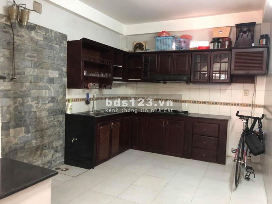 Nhà nguyên căn đẹp đúc kiên cố Quận 11 hẻm xe hơi, 1 trệt, 2 lầu có sân thượng, sổ sẵn