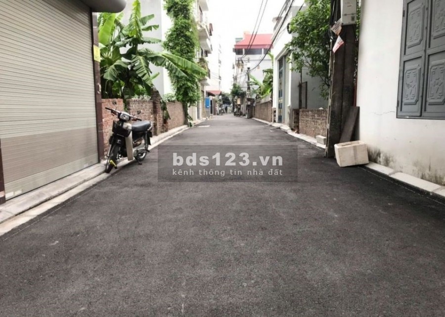 Cần bán 86m2 đất lô góc ô tô cầu Trần Hưng Đạo, Tư Đình Quận Long Biên, giá tốt