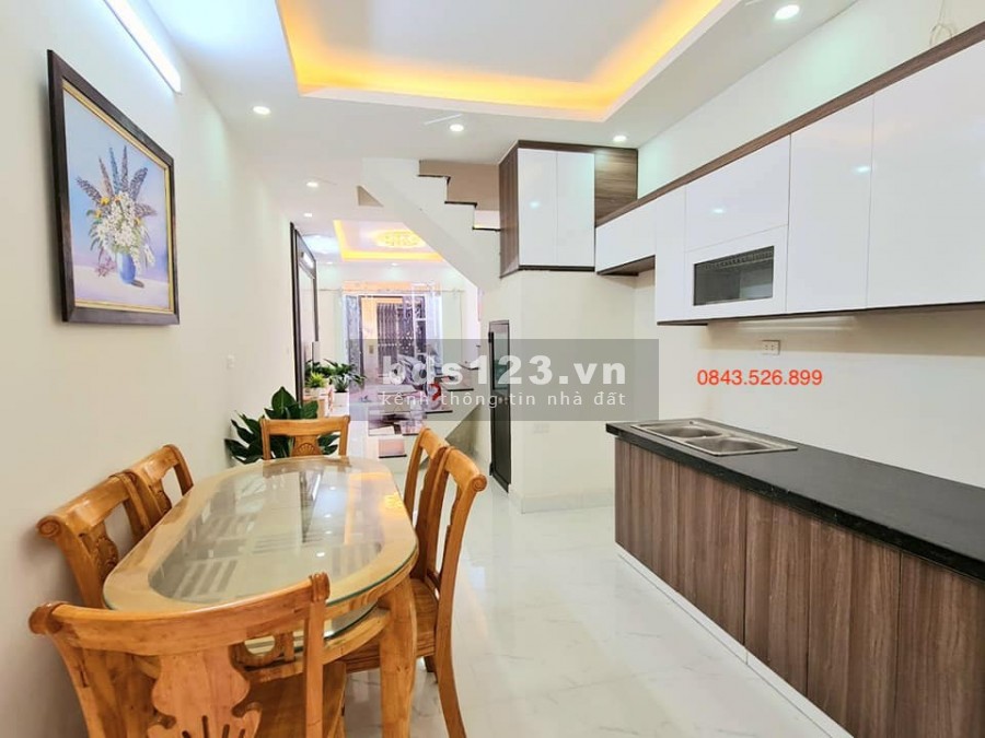 Bán nhà phố Minh Khai, mới koong - nột thất xịn - ngõ thông KD, 58m2 nhỉnh 4 tỷ.