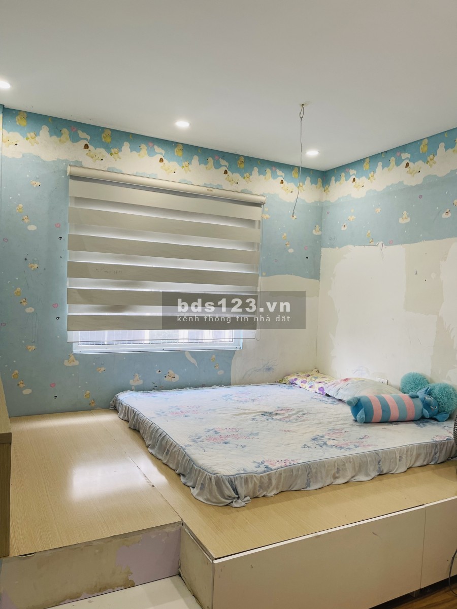 Cho thuê chung cư Time Tower Lê Văn Lương, căn 3 ngủ, full đồ, 15 triệu/th. LH 0377983070