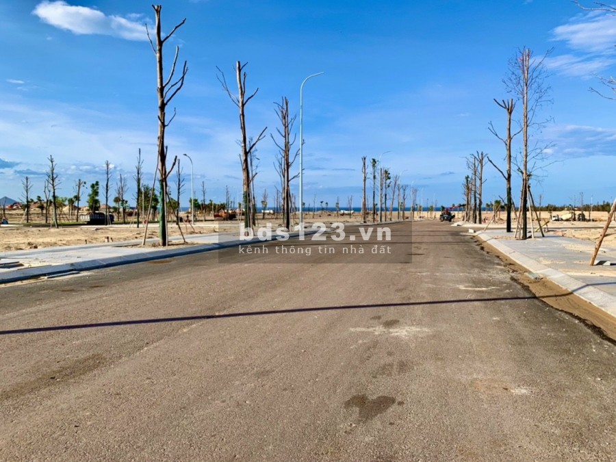 Đất nền ven biển Thành phố Quy Nhơn - Nhơn Hội New City giá bán 30 triệu/m2
