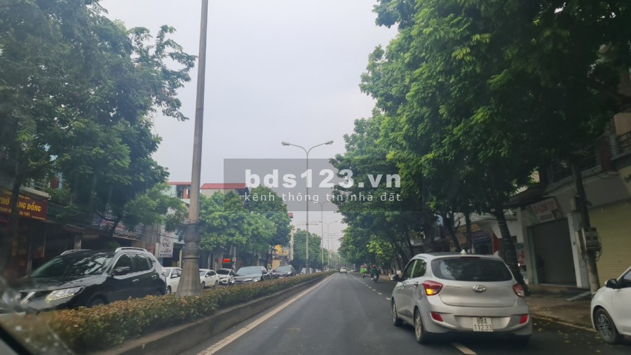 Siêu hót bom tấn Mặt đường Hùng Vương. Lh: 0988758886
