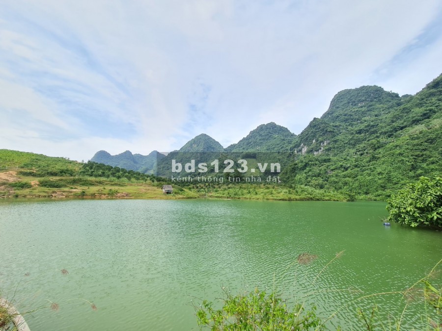 Siêu phẩm 4.500m2 có 1.500m2 thổ cư bám Sông Bôi tuyệt đẹp giá bán 3.3 tỷ, sổ sẵn