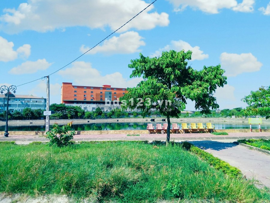 Bán đất ngõ đường Nguyễn Tiềm phường Đội Cung, thành phố Vinh giá bán 1.25 tỷ