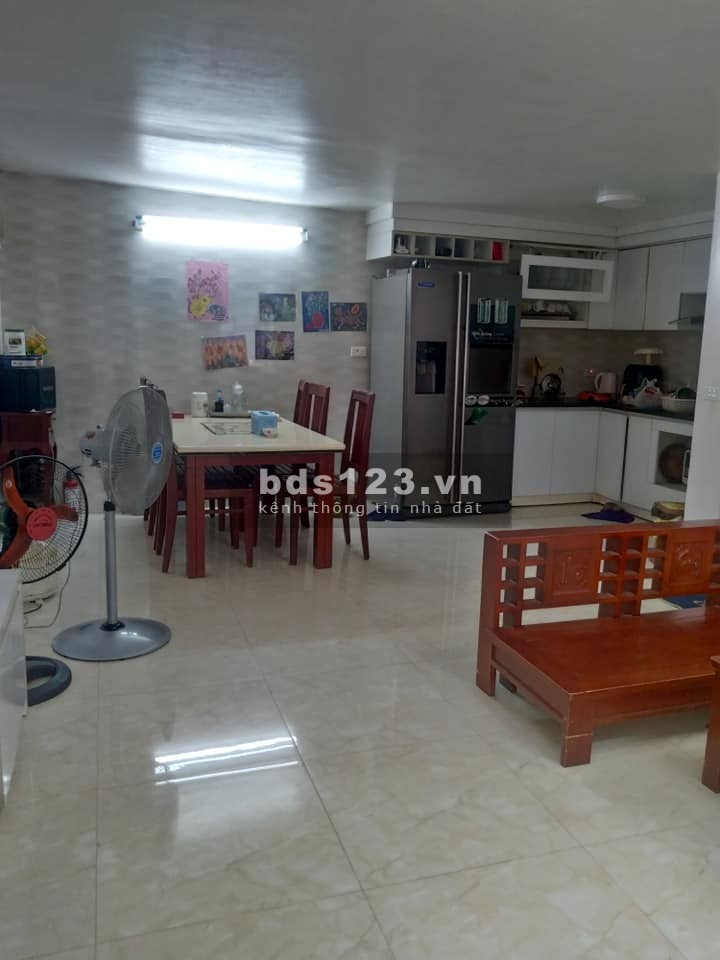 Trung tâm Đống Đa, mặt ngõ kinh doanh đa dạng, 5 tầng 50m2, chỉ 5.75 tỷ