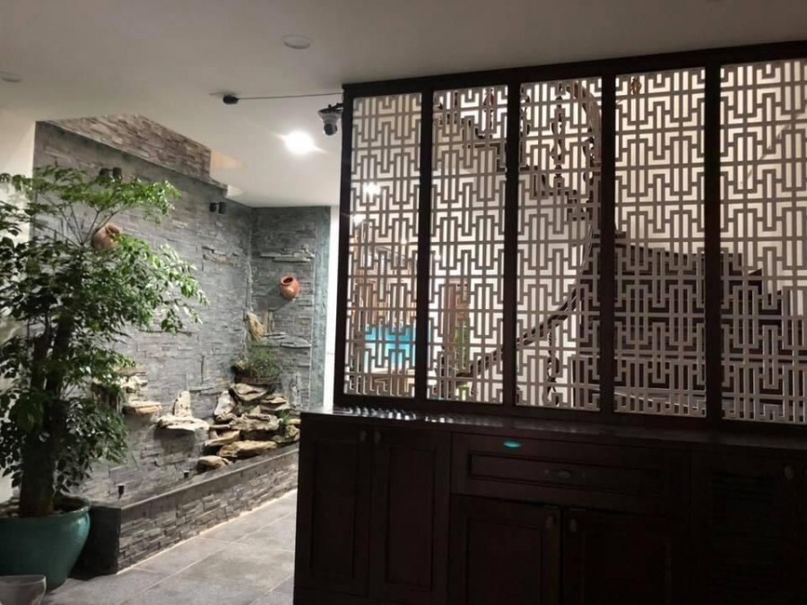 Bán nhà Nguyễn Khánh Toàn phân lô ô tô vào nhà dtsd 82m2, 6 tầng giá. 11.5 tỷ 0902224679