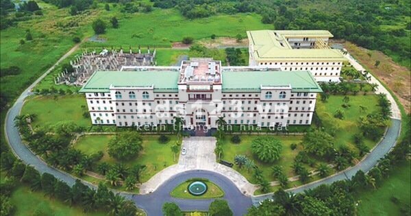 Thanh lý lô đất đầu tư 8x25 gần KCN, MT đường TL 10, cách công viên Phú Lâm 20p, SHR