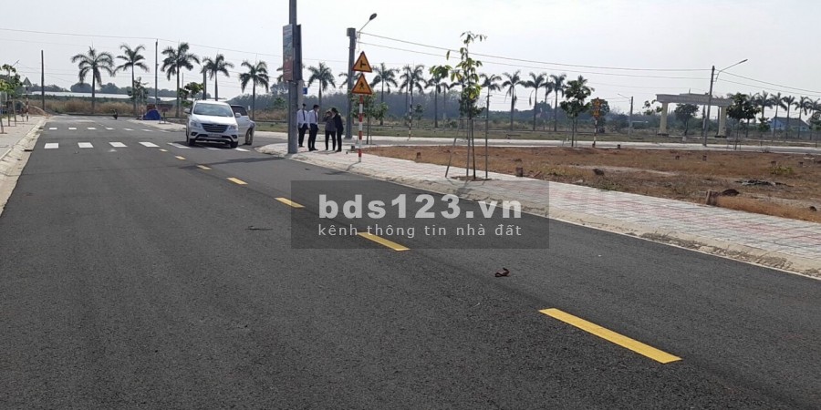 Đất ngộp mùa dịch cần bán nhanh duy nhất 1 lô ngay đại học quốc tế Việt Đức, giá 790 triệu