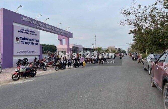 Thanh lý lô đất đầu tư 8x25 gần KCN, MT đường TL 10, cách công viên Phú Lâm 20p, SHR