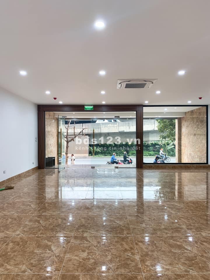 Tòa Nhà Văn Phòng MP Khuất Duy Tiến 9 tầng 1 hầm vỉa hè mặt tiền 7.2m, dt 105m2 giá 41 tỷ