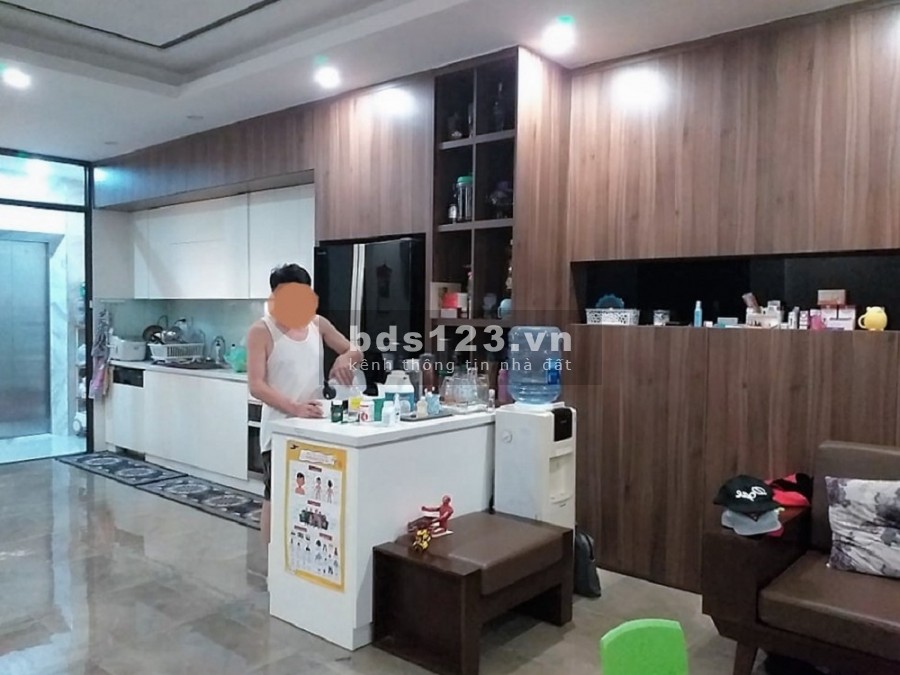 Cắt lỗ bán gấp nhà phố Thái Hà vỉa hè, ô tô, kinh doanh dtsd 70m2 đúc 6 tầng, giá 20 tỷ