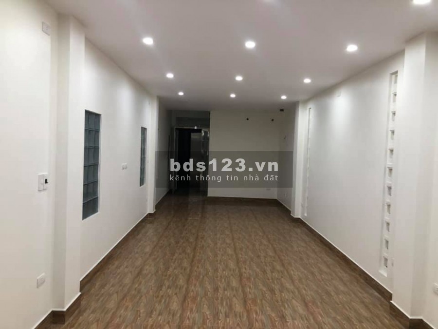 Bán nhà mặt phố Hoàng Ngân diện tích 70m 6 tầng mt 4m giá chỉ 13 tỷ Thanh Xuân