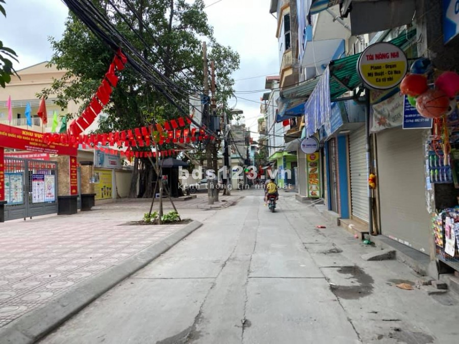Bán gấp nhà ngõ Quỳnh hiệu suất thuê cao giá hạt rẻ dt 40m2, giá nhỉnh 3 tỷ, lh 0369315899