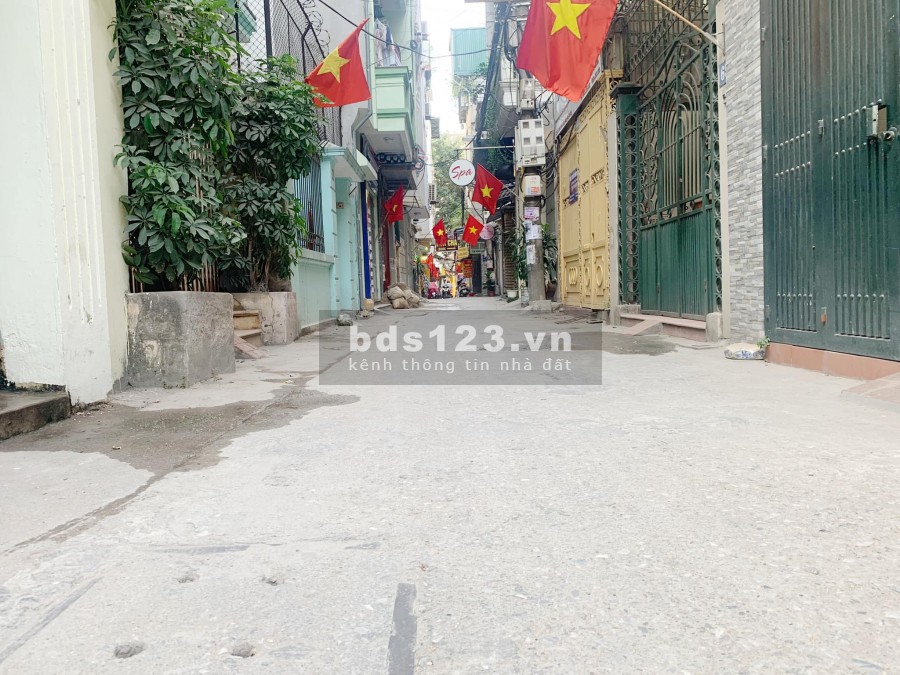 Bán nhà Yên Lãnh, Đống Đa, ô tô con đỗ cửa, giá nhỉnh 3 tỷ, sổ đổ chính chủ, đúc kiên cố