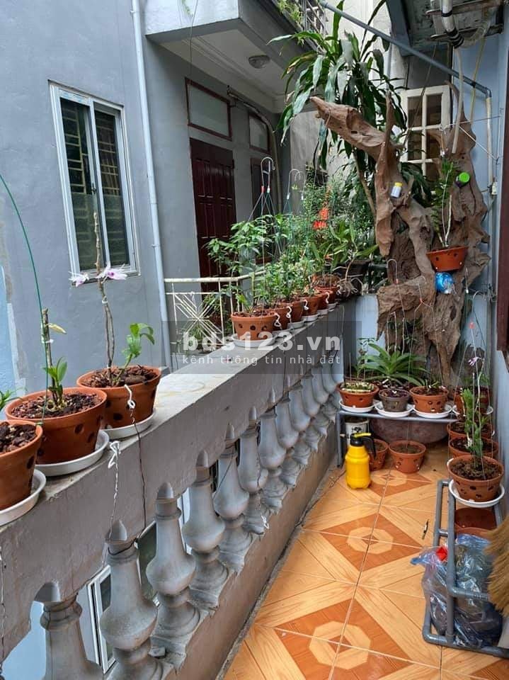 Bán Nhà Đẹp, KHương Trung Quận Thanh Xuân, Nhà cách 5m, Hồ, Nhà cách ô tô Tránh 5m,