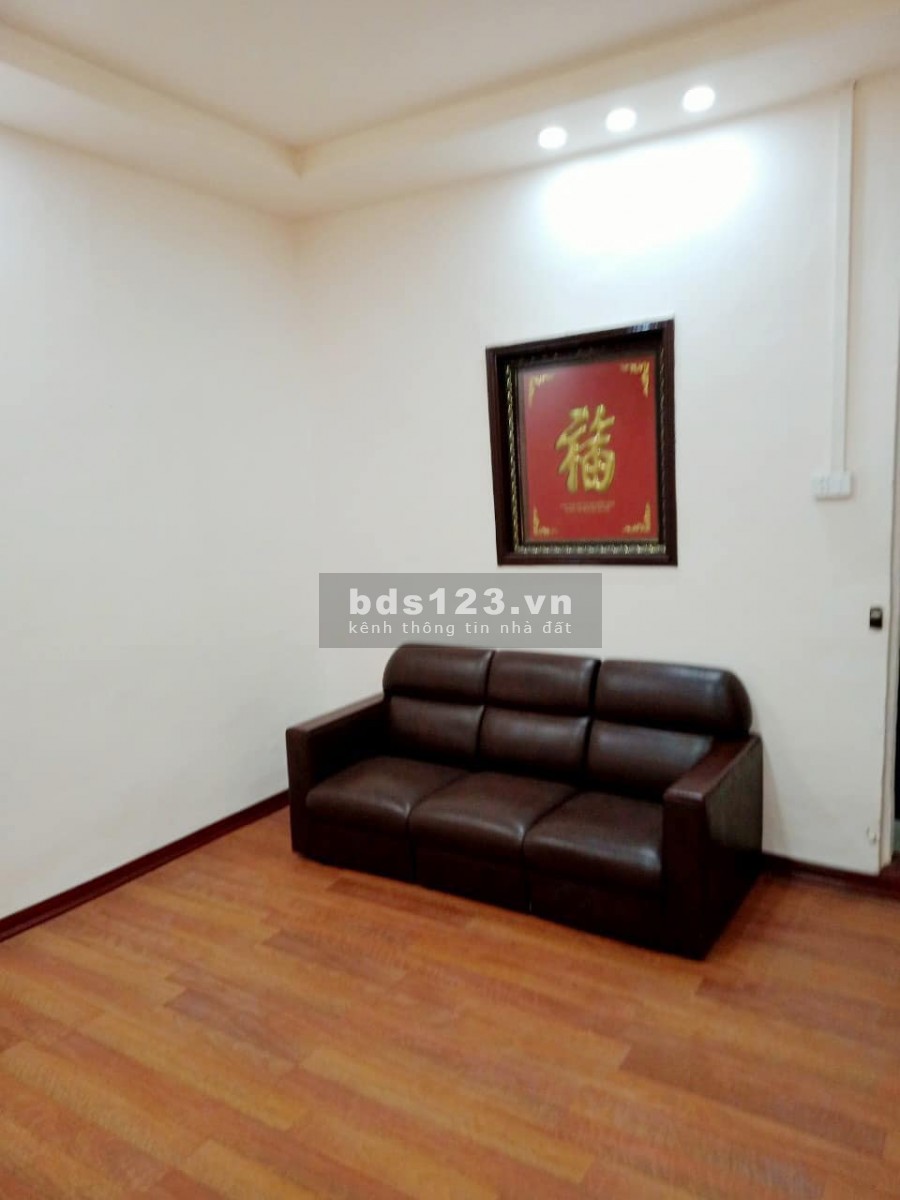 Bán nhà Yên Lãnh, Đống Đa, ô tô con đỗ cửa, giá nhỉnh 3 tỷ, sổ đổ chính chủ, đúc kiên cố
