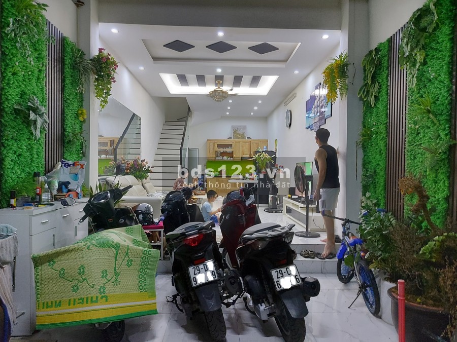 Chính chủ cần cho thuê nhà nguyên căn trung tâm Quận Đống Đa, diện tích sử dụng 52m2