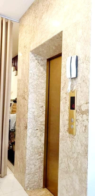 Mặt phố Khuất Duy Tiến Hà Nội vị trí kinh doanh đỉnh, 7 tầng thang máy 2 mặt thoáng, giá 16.5 tỷ