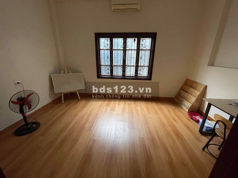 Bán nhà phân lô Nguyễn Xiển ô tô ở ngay diện tích 64m2, 4 tầng, mặt tiền 5m, giá 5.1 tỷ