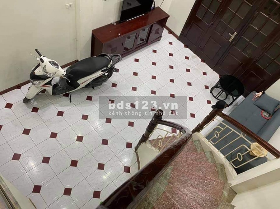 Bán Nhà Đẹp, KHương Trung Quận Thanh Xuân, Nhà cách 5m, Hồ, Nhà cách ô tô Tránh 5m,