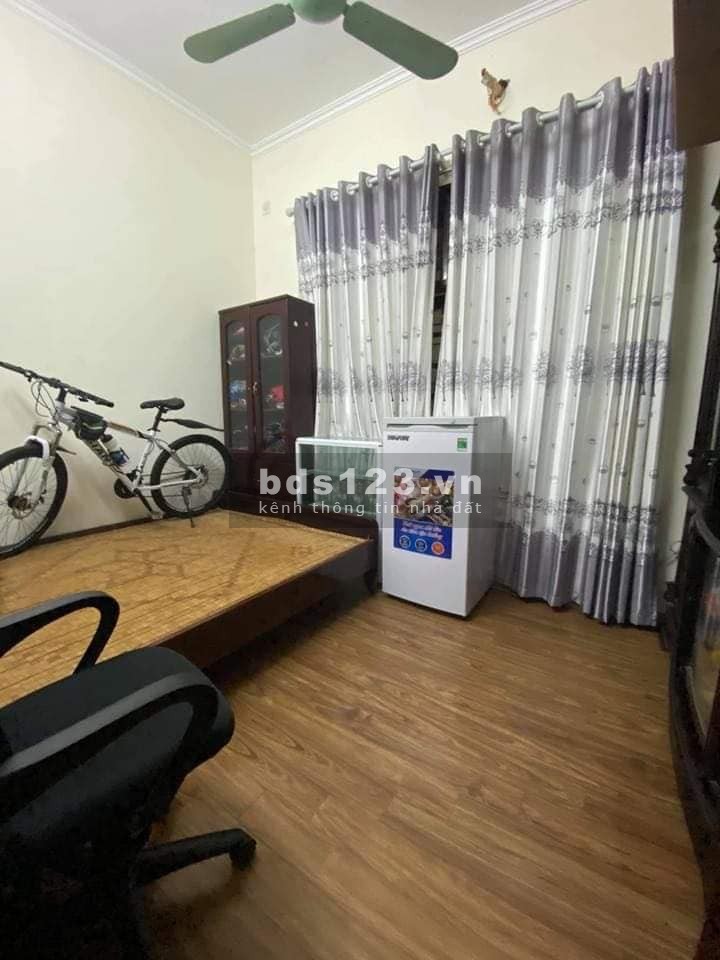 Duy nhất, Khu vực hiếm nhà bán. Nguyễn Trãi 50m2 x 5m. 7,5 tỷ.