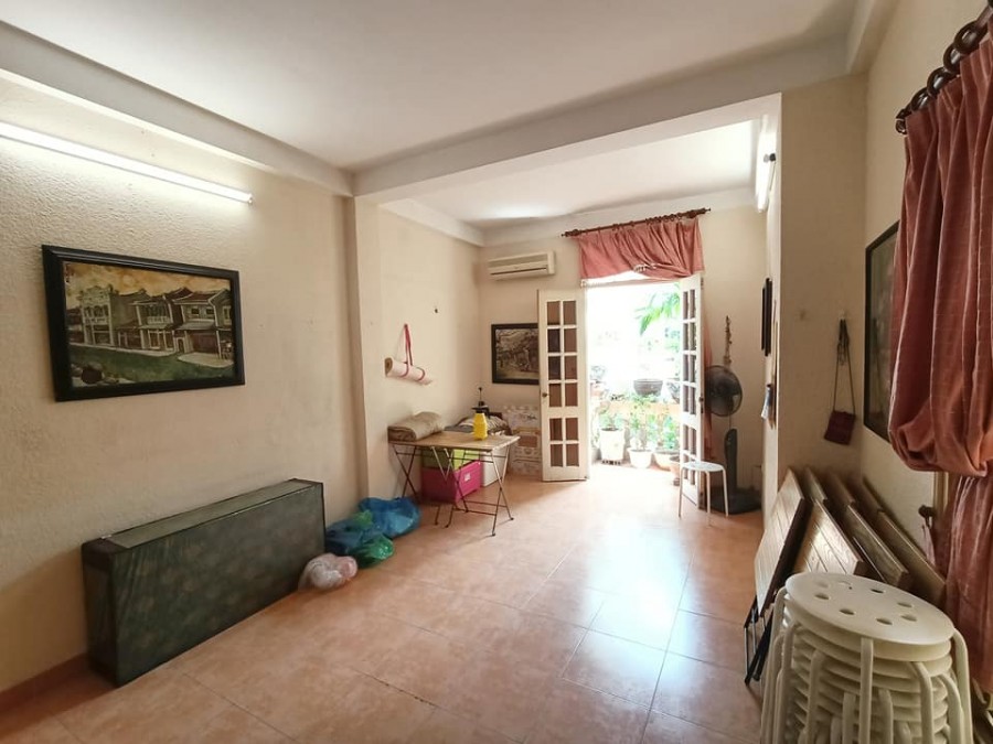 Bán nhà Nguyễn Bỉnh Khiêm Quận Hai Bà Trưng dt 45m2 5 tầng, Mt 10m giá 8,3 tỷ kinh doanh